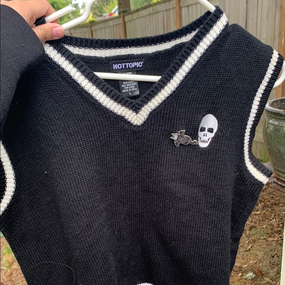 Hot Topic Black Sweater Vest with Skull Patch
